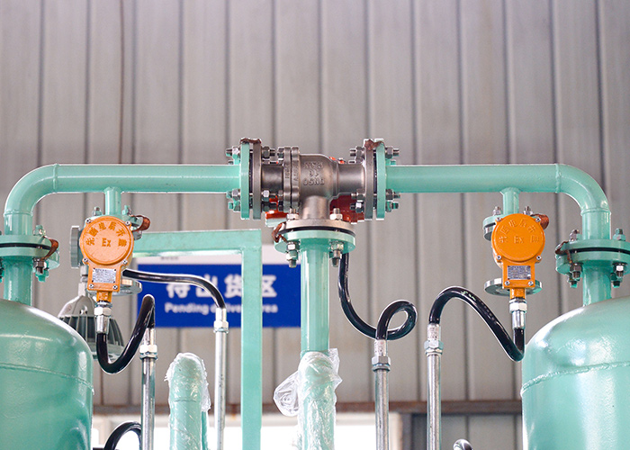 油氣回收設(shè)備細節(jié)圖1 油氣回收設(shè)備細節(jié)圖1